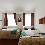 Upper Berkeley Hotel