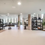 Roomspace Serviced Apartments -Oasis Way