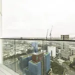 North Acton II - 2 Bedrooms - 2 Bathrooms - Balcony