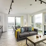 North Acton III - 2 Bedrooms - 2 Bathrooms - Balcony