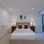 Central London Kings Cross Luxury Apartment 2Bed 2Bath Near Shops & Restaurants