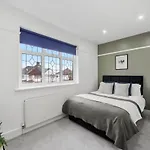 4 Bedroom House Free Parking 5Mins Walk To Kensal Rise