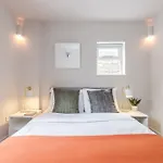 Vauxhall Park 2Bed Flat By Basetogo