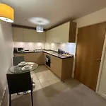 Luxury One Bedroom Flat Next To Wembley Stadium
