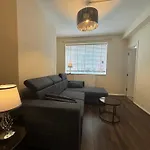 Stylish 1Bd Flat Near Iconic London Landmarks