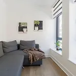 Stylish Modern Apartment By Aldgate East Station 1