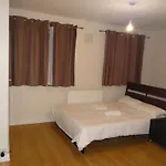 Vallance Road House