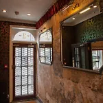Mike\'S Guesthouse
