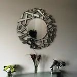 Globe City Apartments