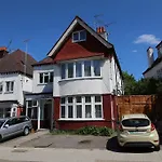 Golders Green Apartment