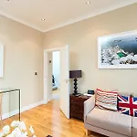 Fulham Road Apartment