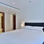 Thames Reach Apartment