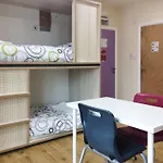 Cambridge Heath Campus Living