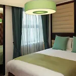 Maitrise Suites Apartment Hotel Ealing - London