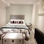 Istay247 Apartments-Stoke Newington