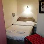 Kensingtoncourt Aparthotel