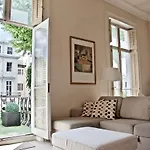 Canguroproperties - Pembridge Villas
