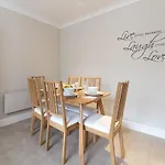 Palace Gardens Terrace -
