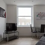 Haverstock Hill 2/Apartment