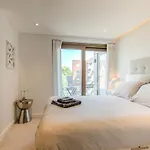2 Bedrooms sleeps 6 - Central London