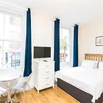 Earl\'S Court Studios