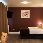 Antoinette Hotel Wimbledon