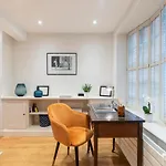 Gorgeous House In Marylebone With Patio
