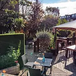 The Bridge Pub & Rooms