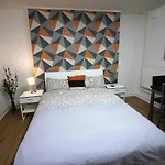 Newton Guest Apartment
