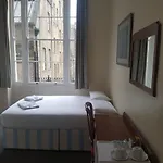Fitzroy/Cosmo Hotel