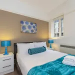 Club Living - Liverpool St. Apartments