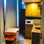 Kensington And Chelsea Apartment