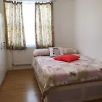 London City Rooms