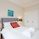 Flat 8, Cromwell Road, 2 Bedroom Apartment