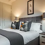 Smart City Apartments - City Road