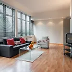 Smart City Apartments - City Road