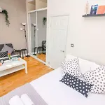 Studio Flat Near Liverpool St & Shoreditch London.