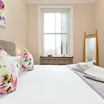 Flat 6, Cromwell Road 1 Bedroom Apartment