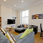 Flat 6, Cromwell Road 1 Bedroom Apartment