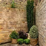 Apartment With Private Patio, And Park Across The Road (Adults Only)