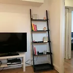 Dream Time Apartments-Aqua Suite