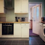 Paul\'S Place Near Heathrow