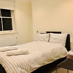 Carnaby Inn Apartment