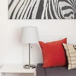 White City Apartment