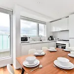 London Bridge City Apartments