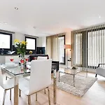 Tower Bridge City Apartments