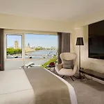 Plaza on the River Club&Residencia