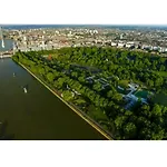 Nine Elms Reach