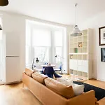 The Powis Square Escape - Modern 2Bdr In Notting Hill