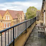 Jubilee Mansions Apartments